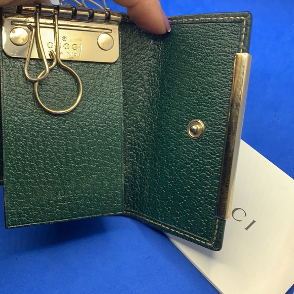 Gucci Vintage Green and Brown key holder wallet - Picture 2 of 9